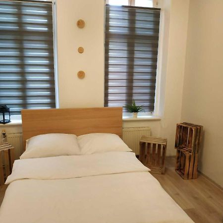 Rejtana Street Hostel วรอตซวาฟ ภายนอก รูปภาพ
