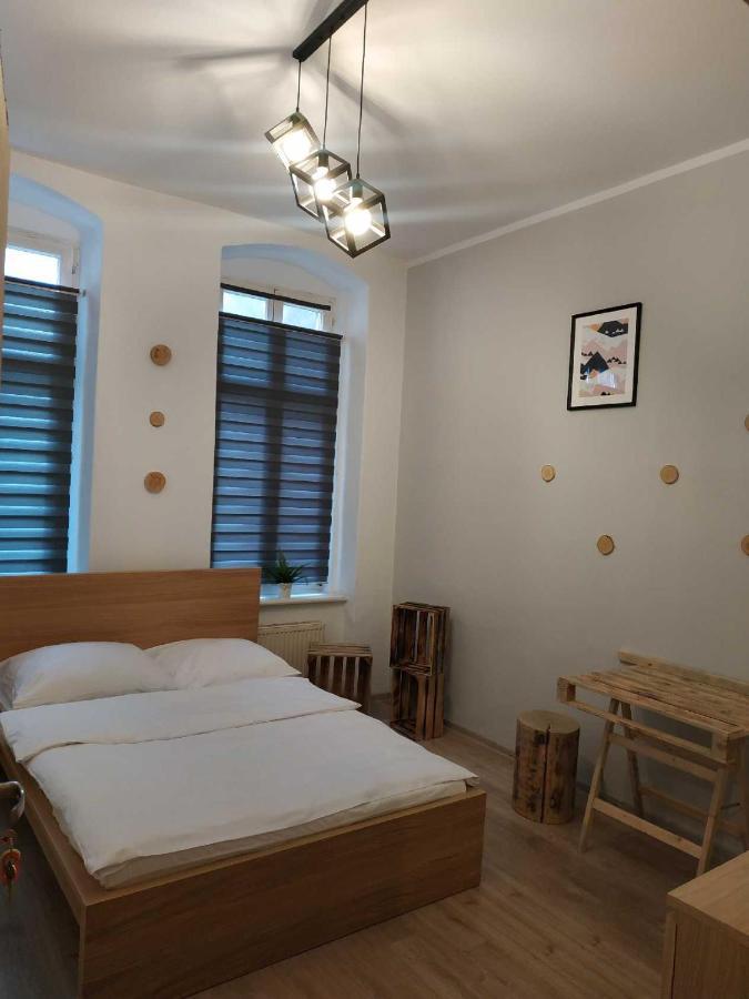 Rejtana Street Hostel วรอตซวาฟ ภายนอก รูปภาพ
