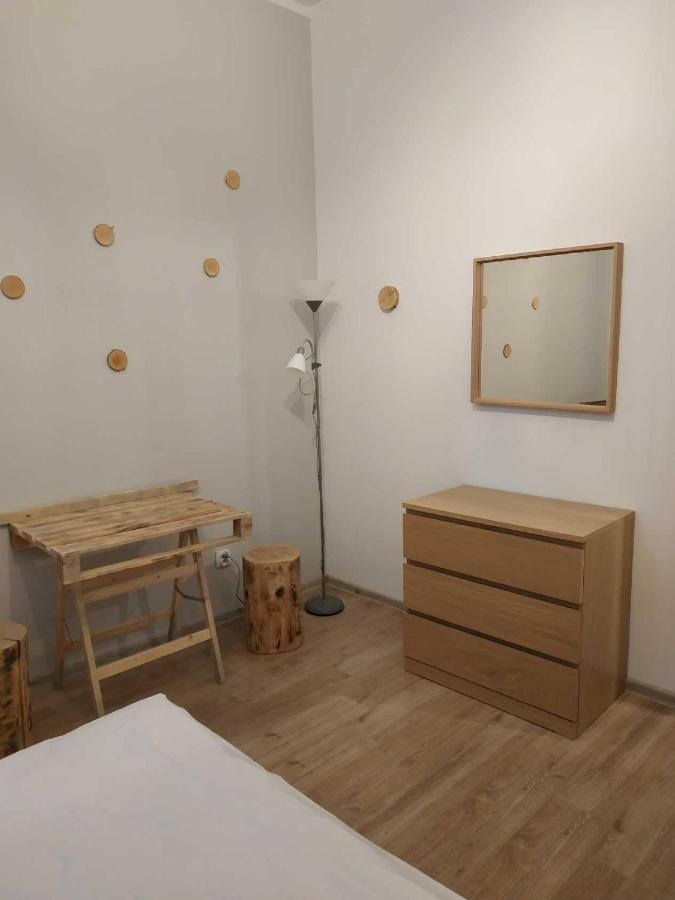 Rejtana Street Hostel วรอตซวาฟ ภายนอก รูปภาพ