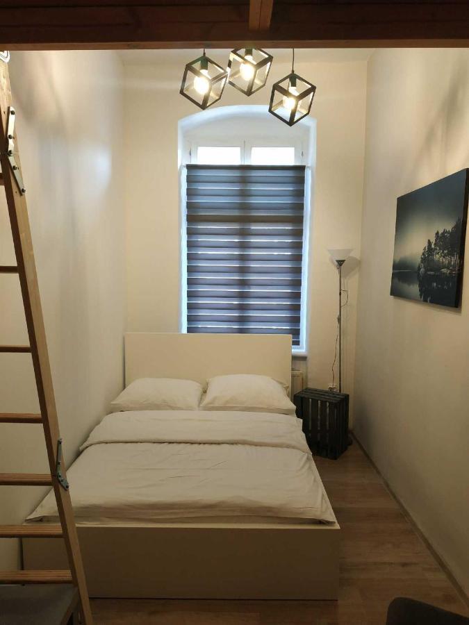 Rejtana Street Hostel วรอตซวาฟ ภายนอก รูปภาพ